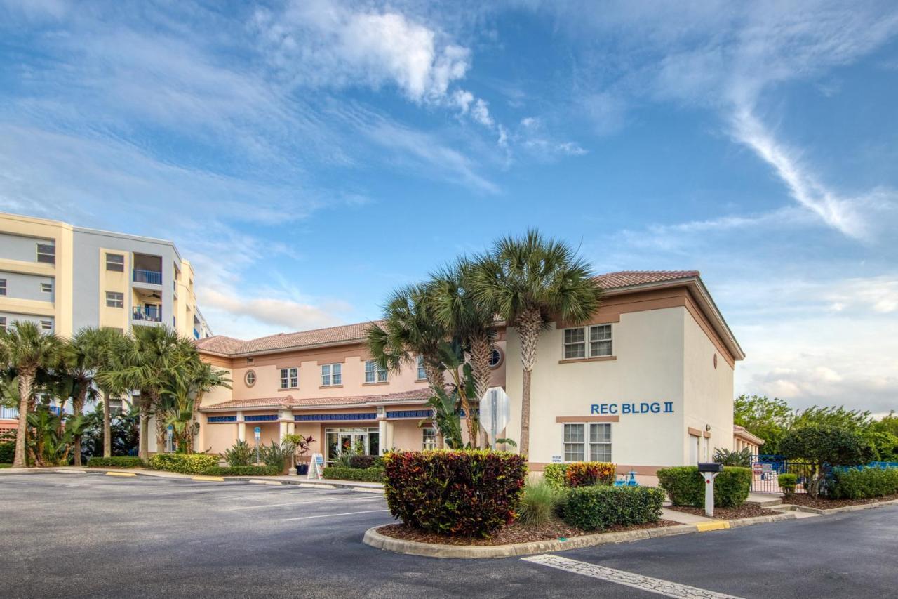 Oceanwalk Condos Bethune Beach エクステリア 写真