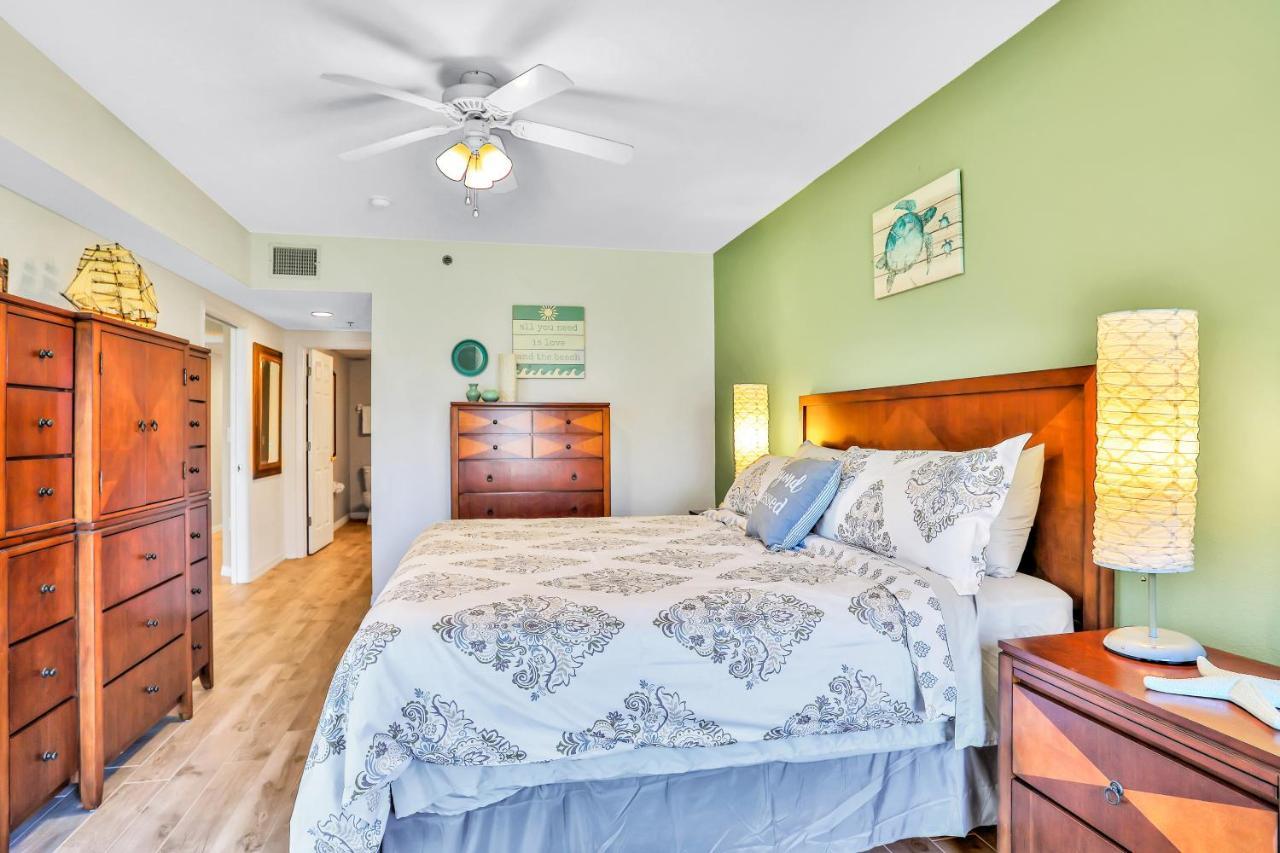 Oceanwalk Condos Bethune Beach エクステリア 写真