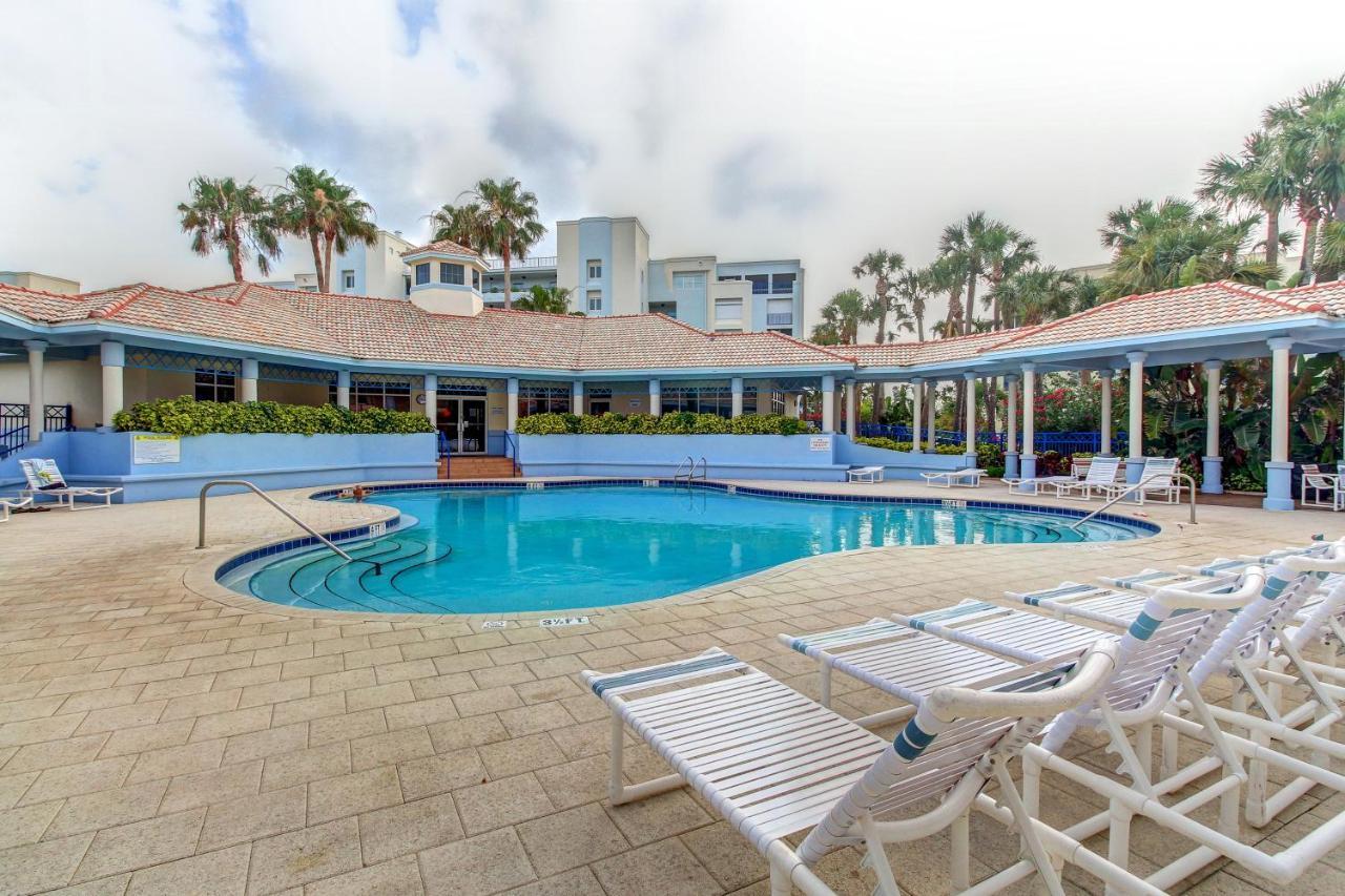 Oceanwalk Condos Bethune Beach エクステリア 写真