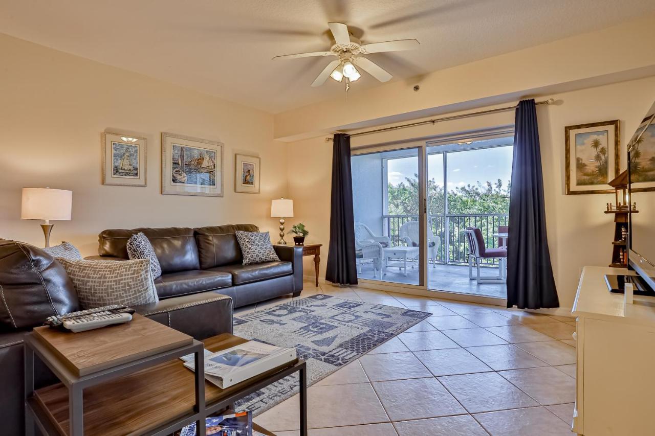 Oceanwalk Condos Bethune Beach エクステリア 写真