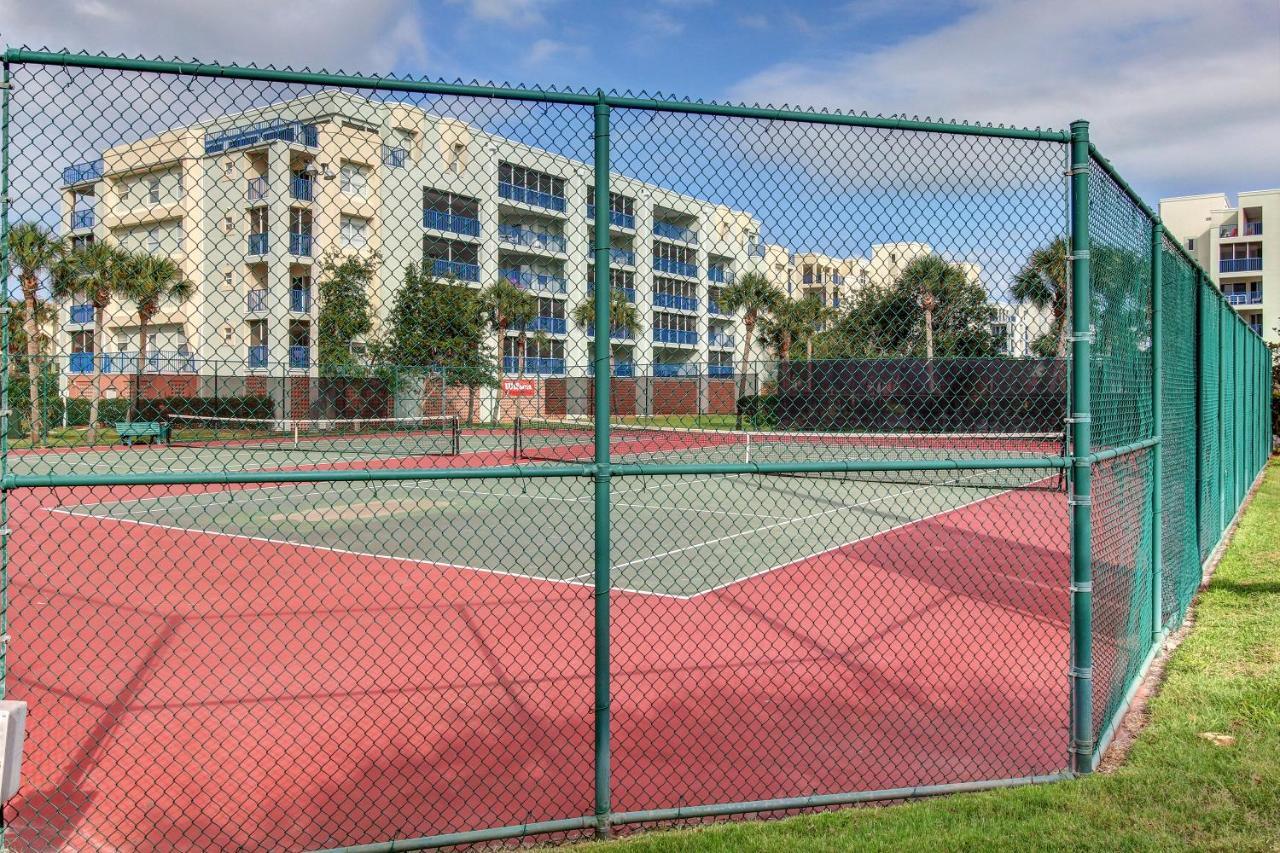 Oceanwalk Condos Bethune Beach エクステリア 写真