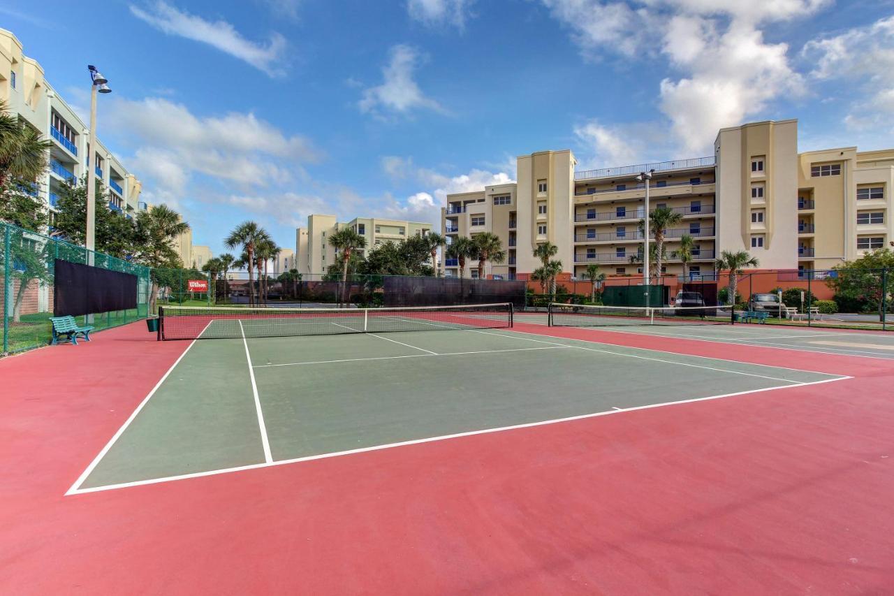 Oceanwalk Condos Bethune Beach エクステリア 写真